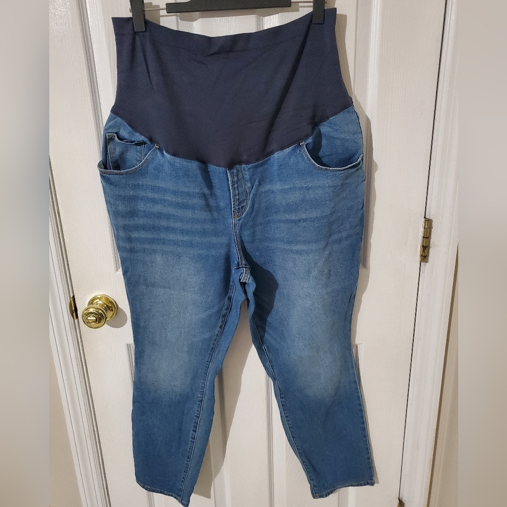 Old Navy Maternity Skinny Jeans